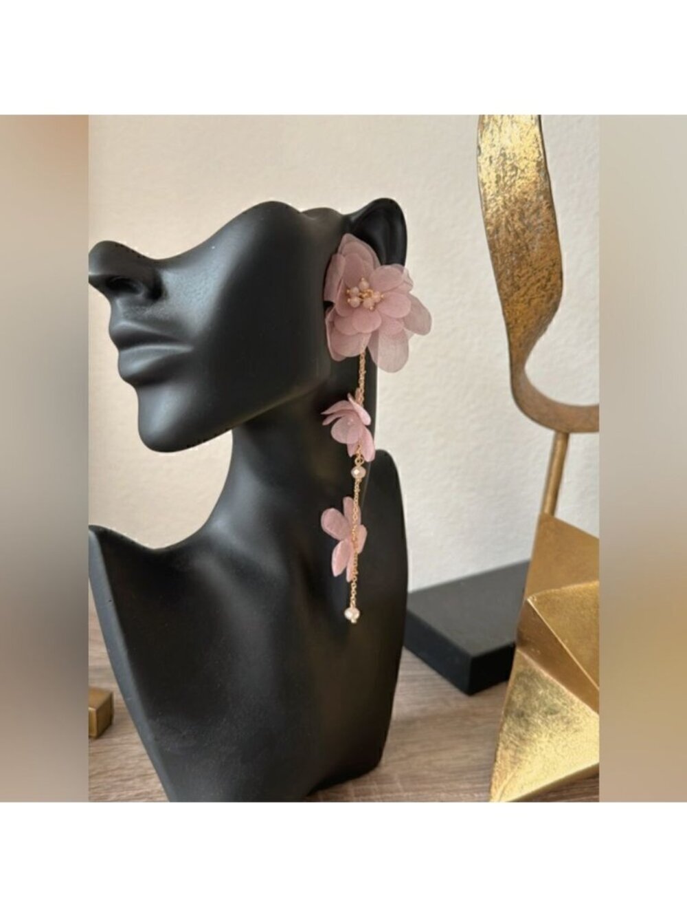Bohemian pink drop earrings A675